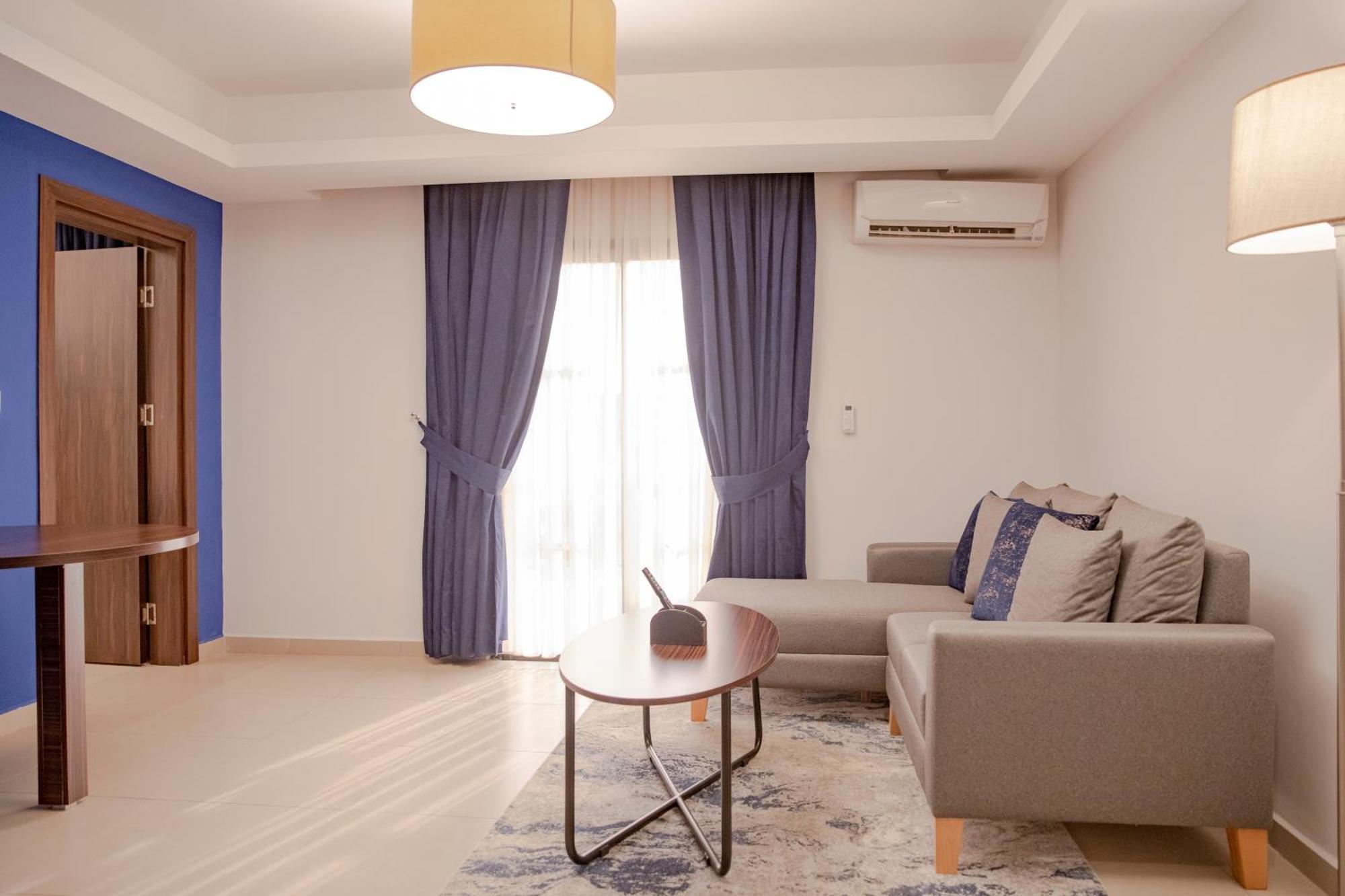 Souare Premium Hotel Conakry Exterior foto